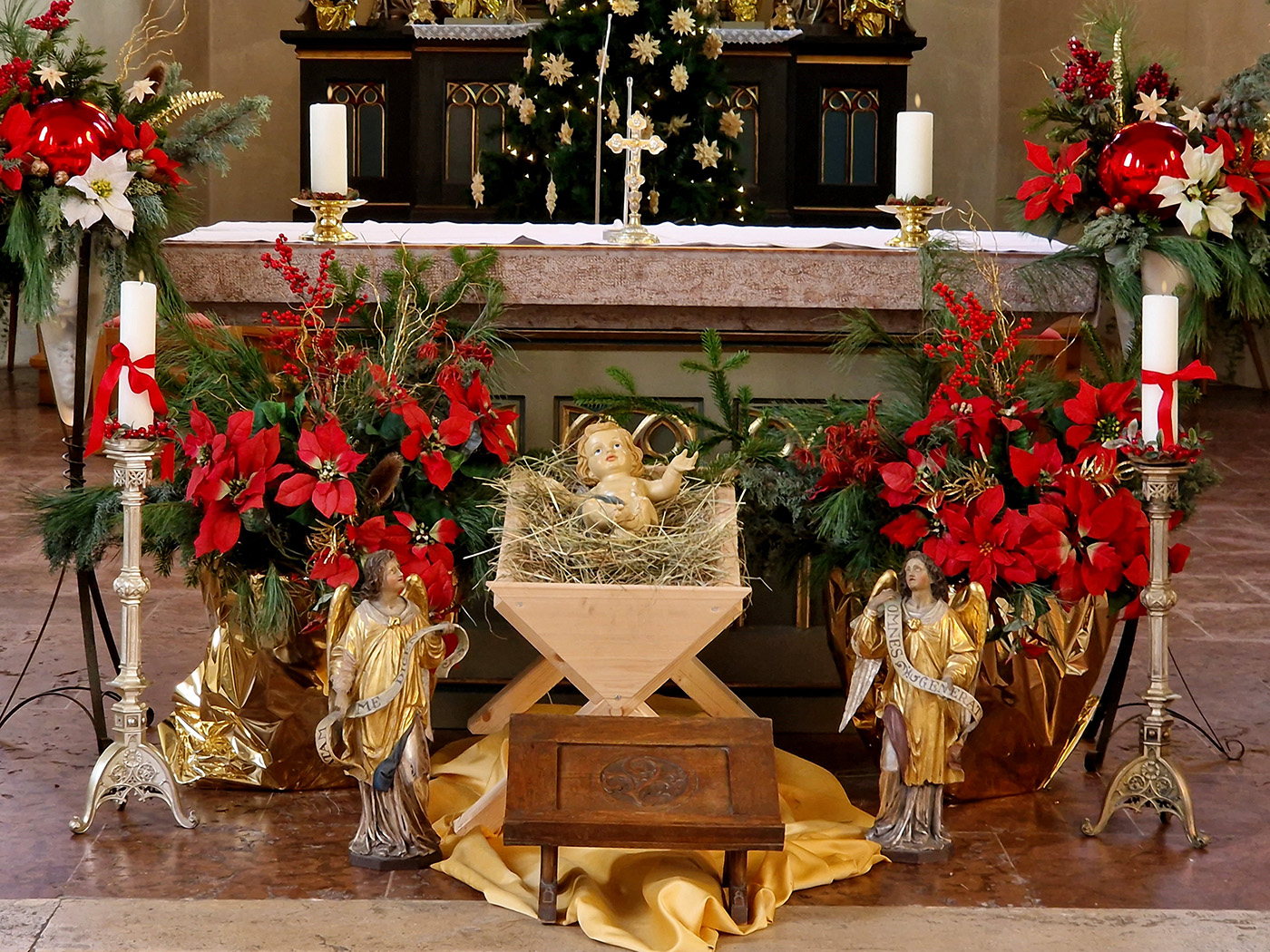 Impressionen von der Christmette und Weihnachten in Schellenberg