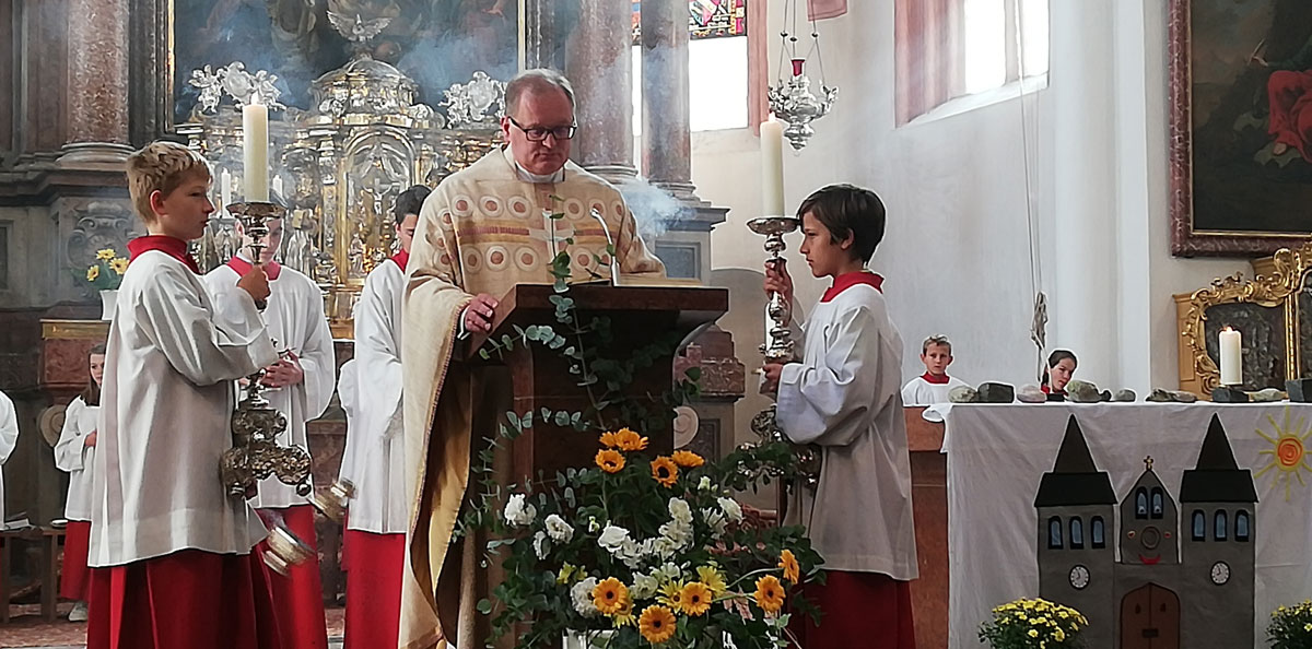 Kirchweihfeier in der Stiftskirche