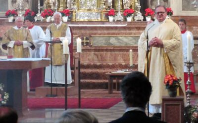 Msgr. Frauenlob bei seiner Begrüßung